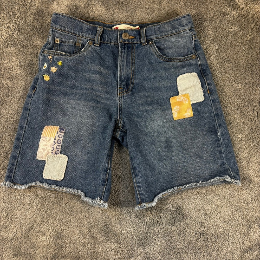 Levis Skate Shorts Girls 14 Medium Wash Denim Patched Frayed Hem 196327915100